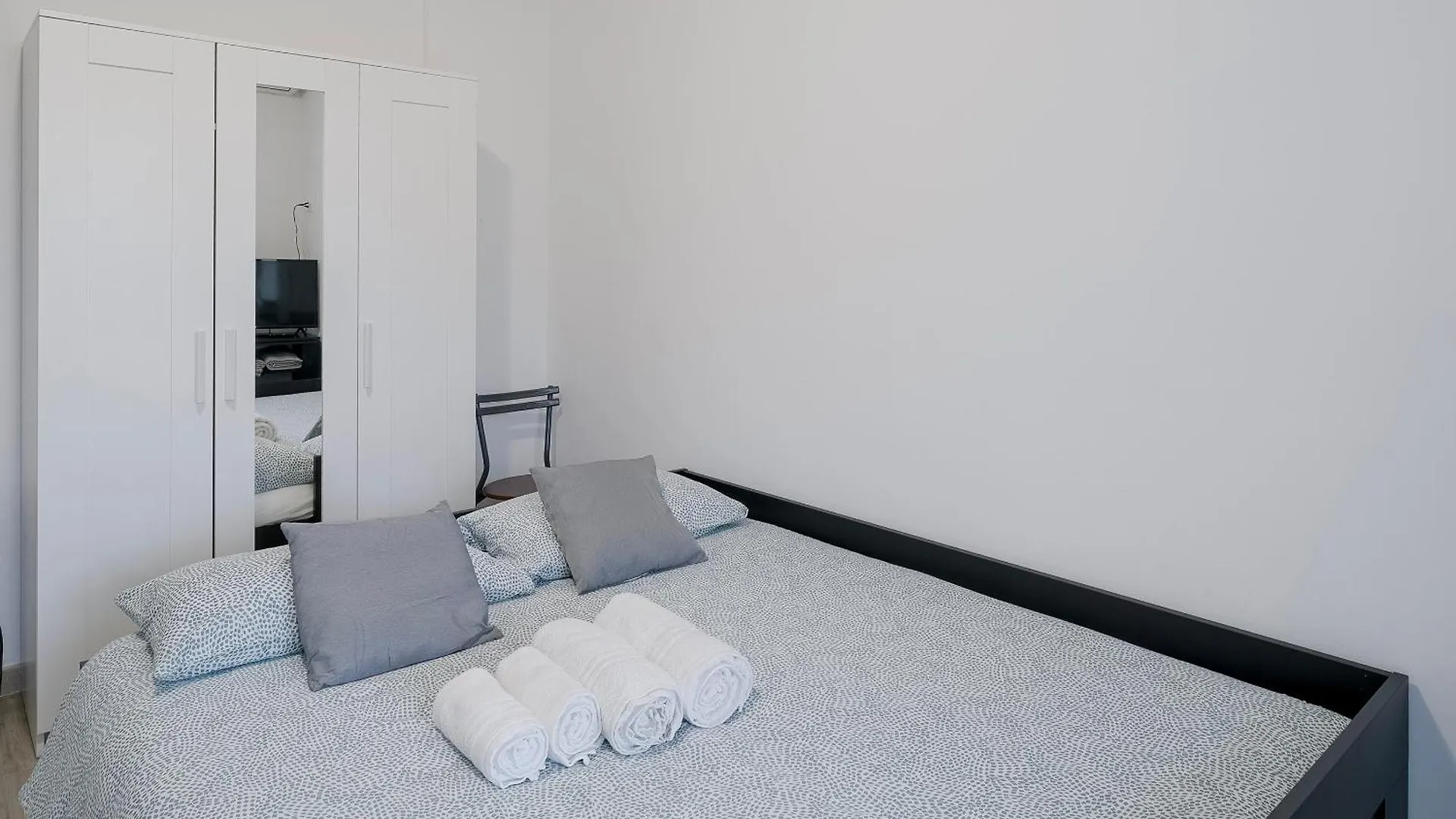 Il Gattino Di Porto - Apt 1 - Monolocale Veranda Piscina إمبيريا إيطاليا