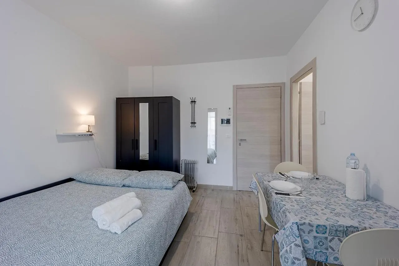 Il Gattino Di Porto - Apt 1 - Monolocale Veranda Piscina Imperia